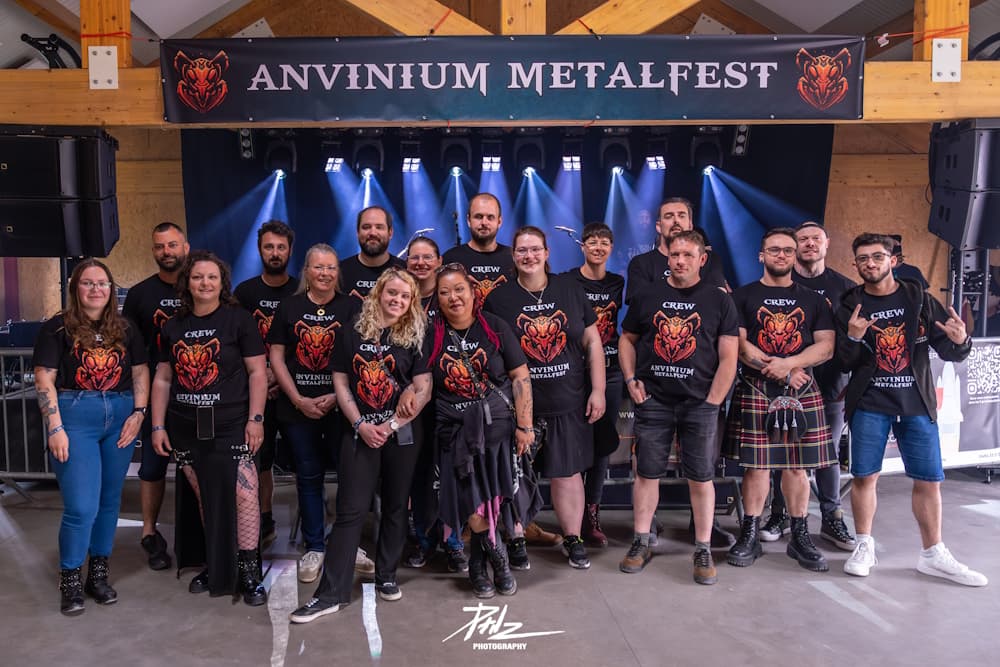 La précieuse équipe de l’Anvinium MetalFest